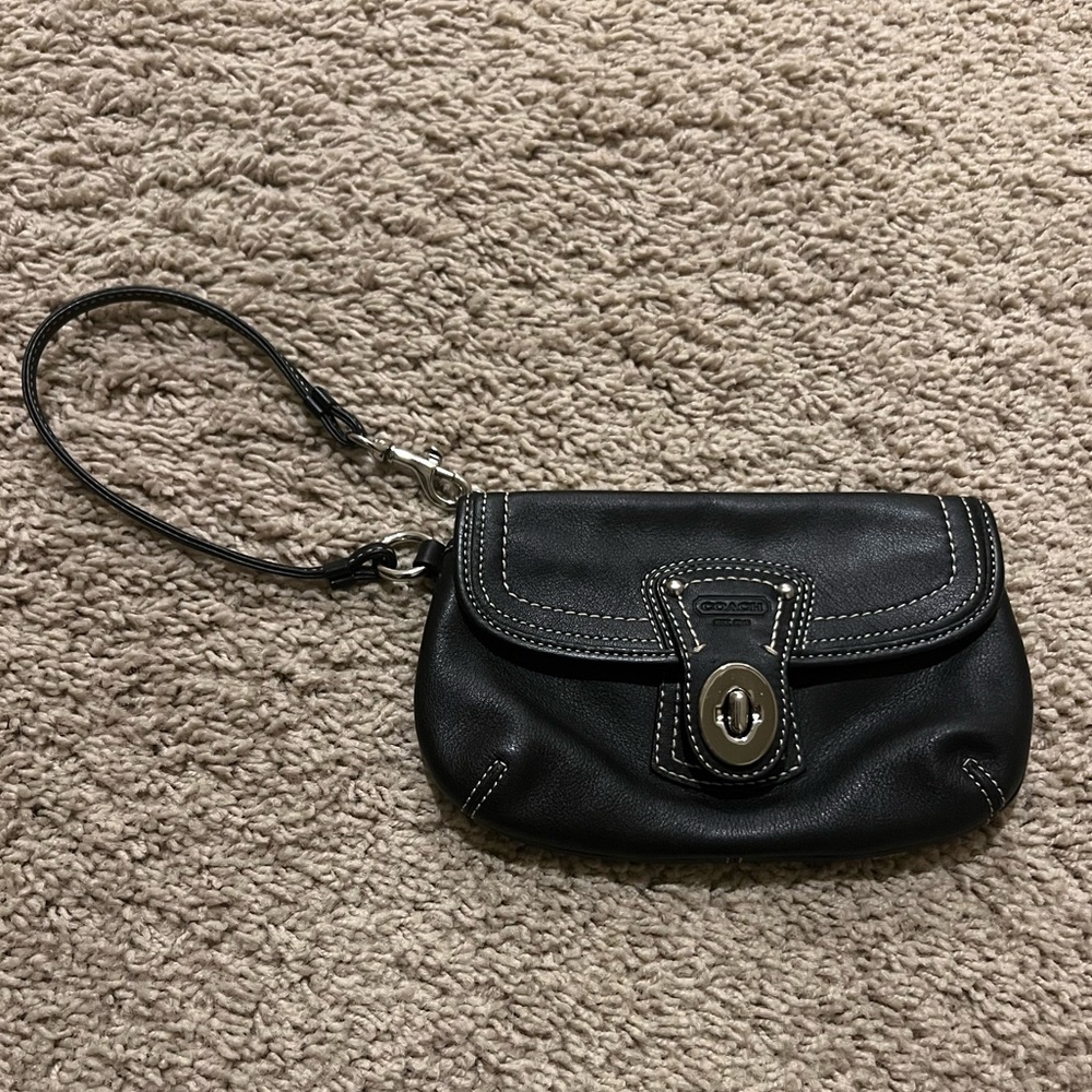 Coach wristlet black leather like new